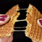 Dutch Stroopwafel Gift Set, Matching Mug & Tin with 8 Vegan Stroopwafels